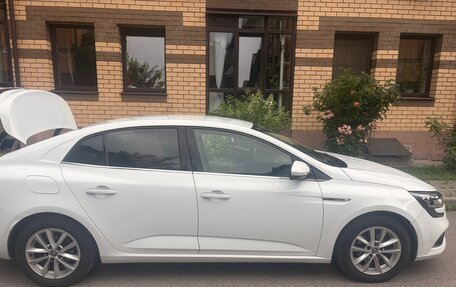 Renault Megane IV, 2019 год, 2 000 000 рублей, 10 фотография