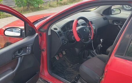 Ford Focus IV, 2004 год, 160 000 рублей, 11 фотография