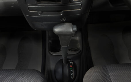 Toyota Succeed I рестайлинг, 2003 год, 529 000 рублей, 13 фотография