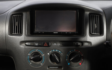 Toyota Succeed I рестайлинг, 2003 год, 529 000 рублей, 11 фотография