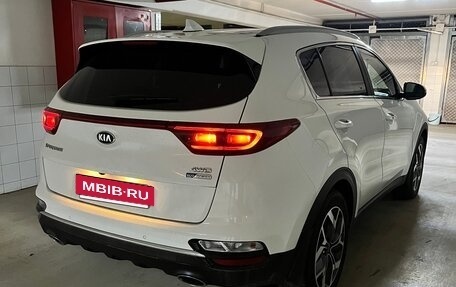 KIA Sportage IV рестайлинг, 2018 год, 2 800 000 рублей, 5 фотография