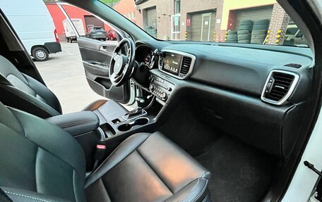 KIA Sportage IV рестайлинг, 2018 год, 2 800 000 рублей, 19 фотография