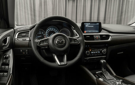 Mazda 6, 2018 год, 2 040 000 рублей, 7 фотография