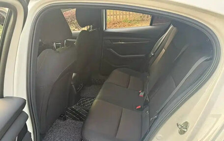 Mazda 3, 2022 год, 1 760 000 рублей, 8 фотография