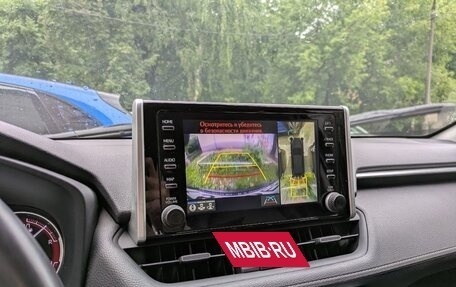 Toyota RAV4, 2020 год, 4 100 000 рублей, 4 фотография