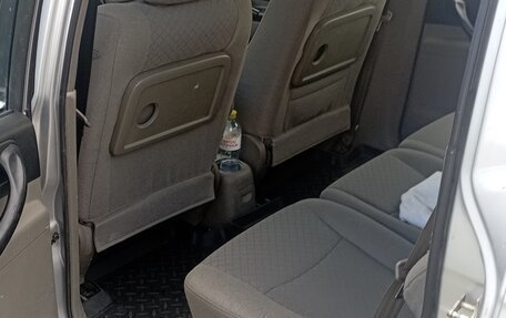 Chevrolet Rezzo, 2008 год, 385 000 рублей, 13 фотография