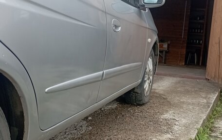 Chevrolet Rezzo, 2008 год, 385 000 рублей, 17 фотография