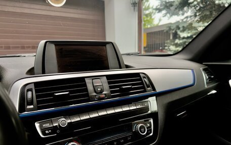 BMW 1 серия, 2019 год, 1 900 000 рублей, 7 фотография
