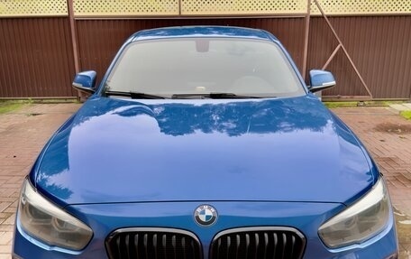BMW 1 серия, 2019 год, 1 900 000 рублей, 3 фотография