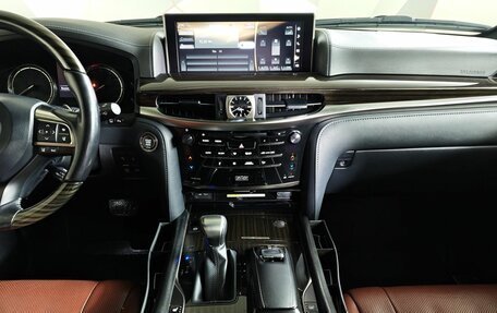 Lexus LX III, 2018 год, 6 495 000 рублей, 15 фотография