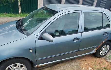 Skoda Fabia I, 2002 год, 100 000 рублей, 2 фотография