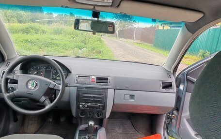 Skoda Fabia I, 2002 год, 100 000 рублей, 5 фотография