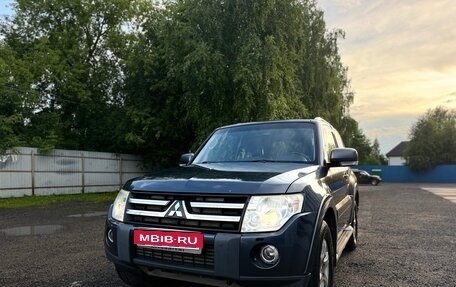 Mitsubishi Pajero IV, 2008 год, 1 570 000 рублей, 1 фотография
