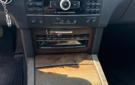 Mercedes-Benz E-Класс, 2010 год, 1 790 000 рублей, 8 фотография