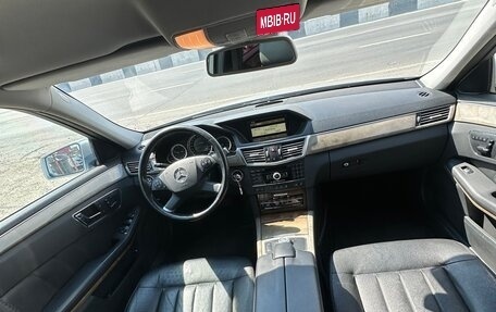 Mercedes-Benz E-Класс, 2010 год, 1 790 000 рублей, 19 фотография