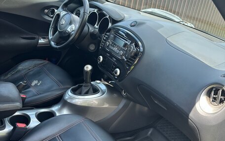Nissan Juke II, 2012 год, 800 000 рублей, 6 фотография
