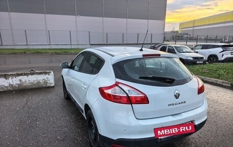 Renault Megane III, 2014 год, 695 000 рублей, 2 фотография