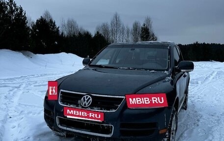 Volkswagen Touareg III, 2005 год, 570 000 рублей, 3 фотография