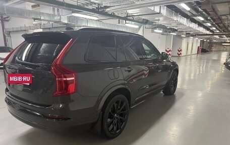 Volvo XC90 II рестайлинг, 2022 год, 6 050 000 рублей, 8 фотография