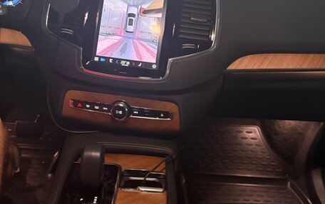 Volvo XC90 II рестайлинг, 2022 год, 6 050 000 рублей, 17 фотография