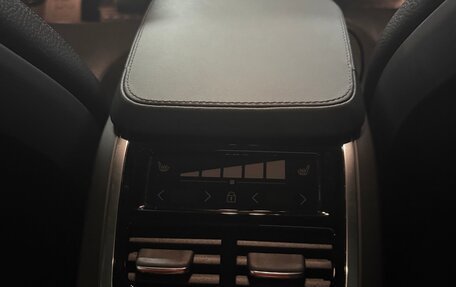 Volvo XC90 II рестайлинг, 2022 год, 6 050 000 рублей, 19 фотография