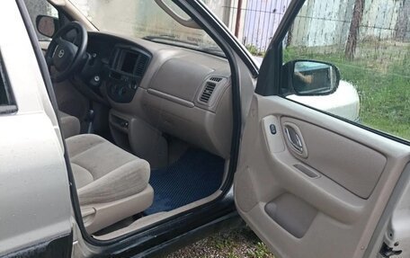 Mazda Tribute II, 2002 год, 140 000 рублей, 10 фотография