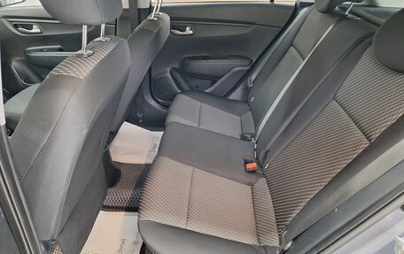 KIA Rio IV, 2018 год, 1 390 000 рублей, 15 фотография