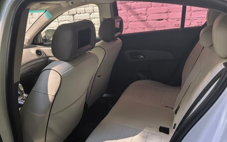 Chevrolet Cruze II, 2012 год, 950 000 рублей, 6 фотография