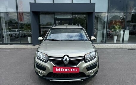Renault Sandero II рестайлинг, 2016 год, 1 070 000 рублей, 2 фотография
