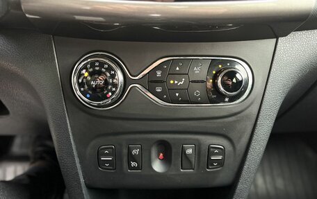 Renault Sandero II рестайлинг, 2016 год, 1 070 000 рублей, 14 фотография