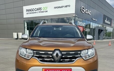 Renault Duster, 2022 год, 1 565 000 рублей, 2 фотография