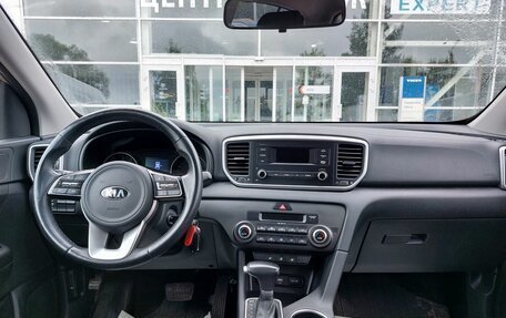 KIA Sportage IV рестайлинг, 2018 год, 2 370 000 рублей, 16 фотография