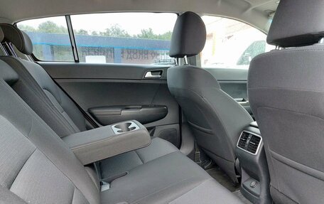 KIA Sportage IV рестайлинг, 2018 год, 2 370 000 рублей, 25 фотография