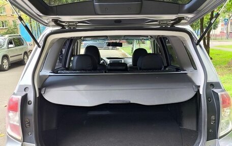 Subaru Forester, 2011 год, 895 000 рублей, 12 фотография