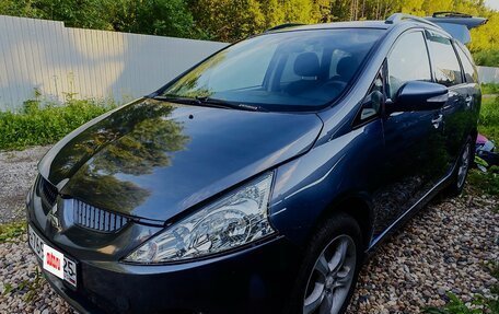 Mitsubishi Grandis, 2006 год, 800 000 рублей, 2 фотография