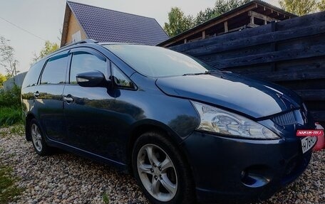 Mitsubishi Grandis, 2006 год, 800 000 рублей, 5 фотография