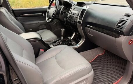 Toyota Land Cruiser Prado 120 рестайлинг, 2008 год, 1 920 000 рублей, 7 фотография