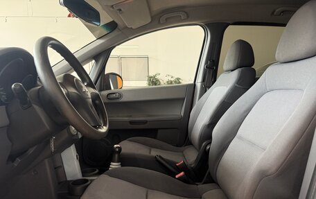 Mitsubishi Colt VI рестайлинг, 2006 год, 430 000 рублей, 12 фотография