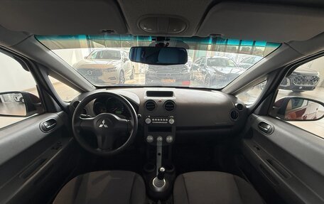 Mitsubishi Colt VI рестайлинг, 2006 год, 430 000 рублей, 17 фотография