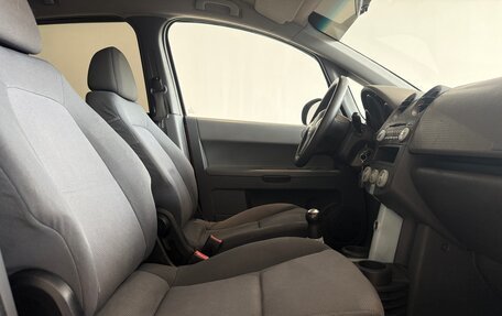 Mitsubishi Colt VI рестайлинг, 2006 год, 430 000 рублей, 20 фотография