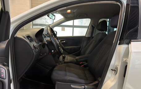 Volkswagen Polo VI (EU Market), 2016 год, 949 000 рублей, 13 фотография
