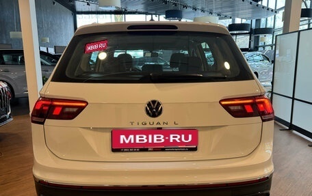 Volkswagen Tiguan II, 2026 год, 3 900 000 рублей, 5 фотография