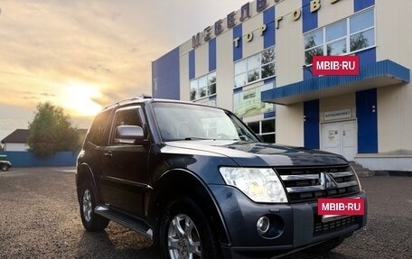 Mitsubishi Pajero IV, 2008 год, 1 570 000 рублей, 3 фотография