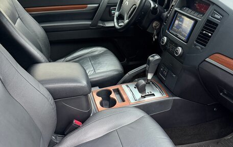 Mitsubishi Pajero IV, 2008 год, 1 570 000 рублей, 12 фотография