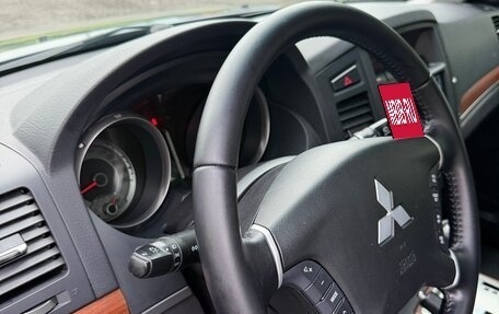 Mitsubishi Pajero IV, 2008 год, 1 570 000 рублей, 14 фотография
