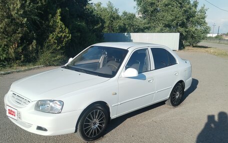 Hyundai Accent II, 2011 год, 435 000 рублей, 2 фотография