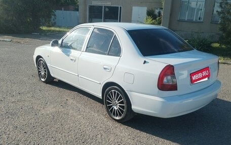 Hyundai Accent II, 2011 год, 435 000 рублей, 4 фотография