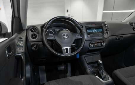 Volkswagen Tiguan I, 2012 год, 1 645 000 рублей, 7 фотография