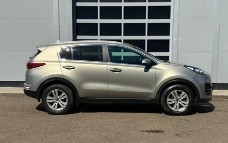 KIA Sportage IV рестайлинг, 2016 год, 1 510 000 рублей, 6 фотография