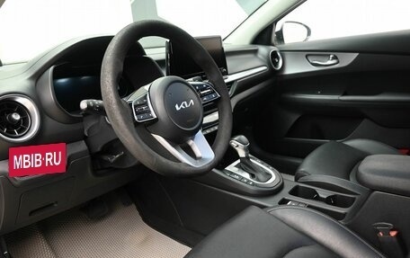 KIA K3, 2022 год, 2 349 000 рублей, 13 фотография
